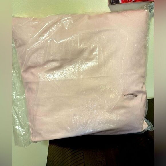 Christmas Decorative Pillow – 18'' x 18'' Festive Home Décor - Picture 4 of 4